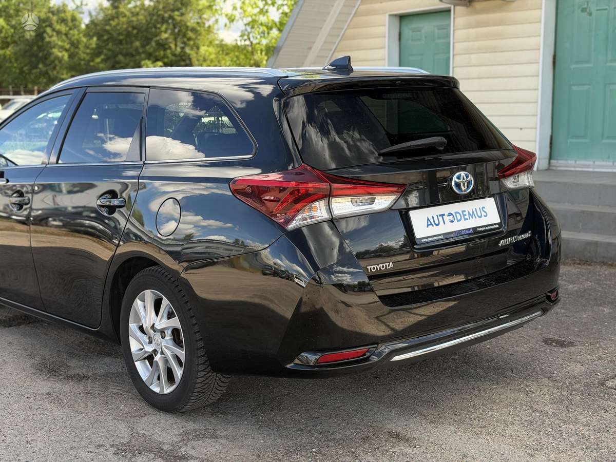 Toyota Auris - 10