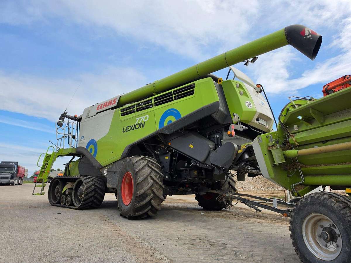 Claas Lexion 770TT, kombainai