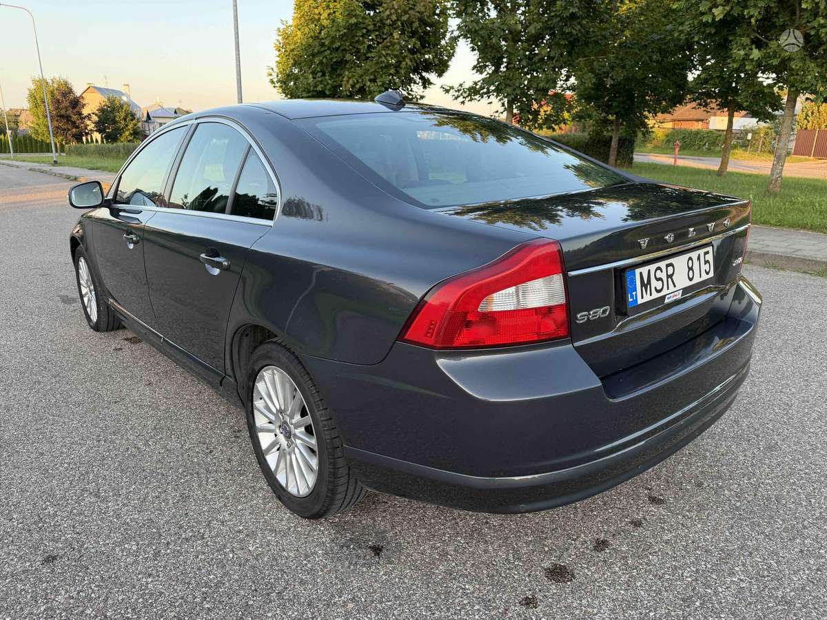 Volvo S80 - 9