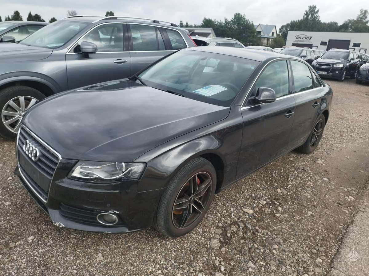Audi A4, 2.7 l., Седан