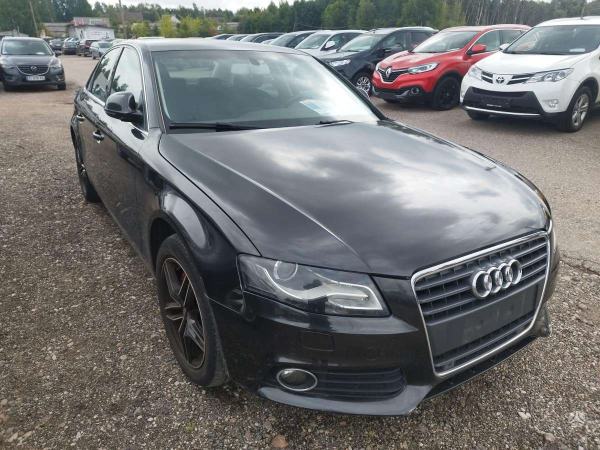 Audi A4, 2.7 l., Седан