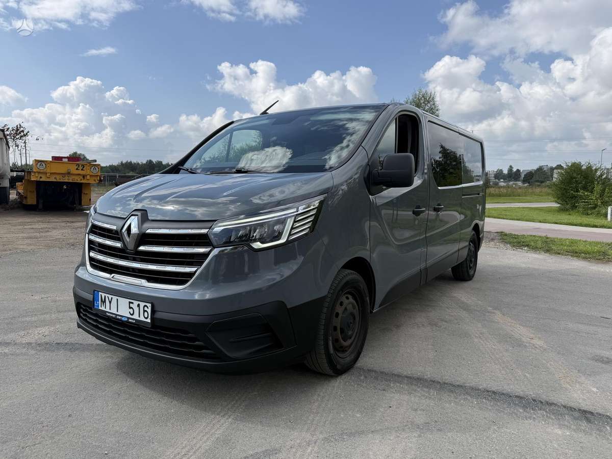 Renault Trafic - 2