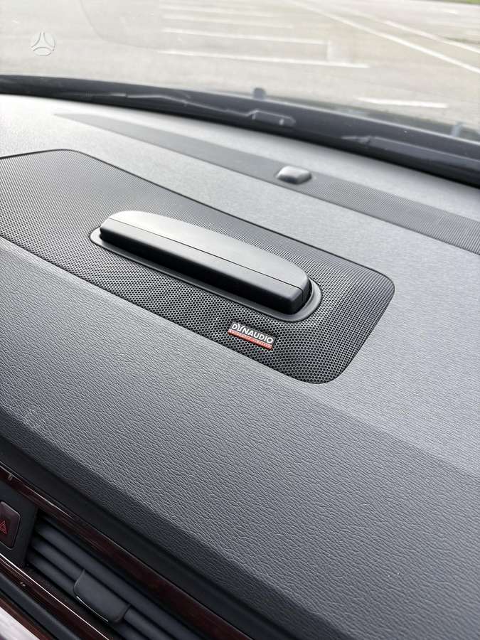 Volvo S80, 2.4 l., Седан