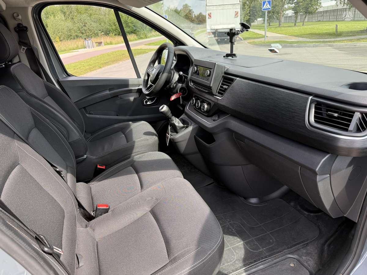 Renault Trafic, 2.0 l., commercial