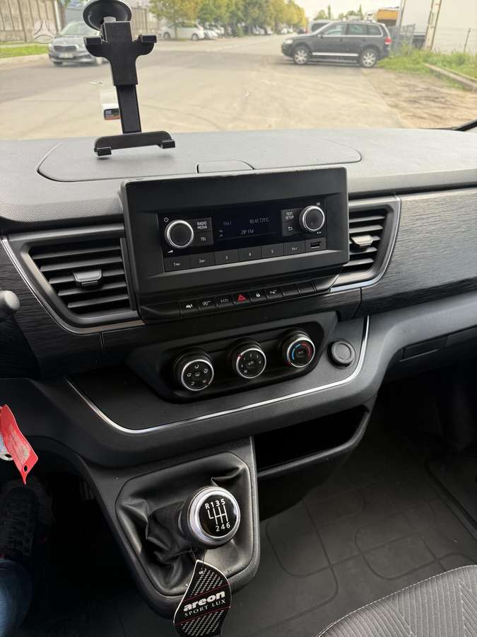 Renault Trafic, 2.0 l., commercial