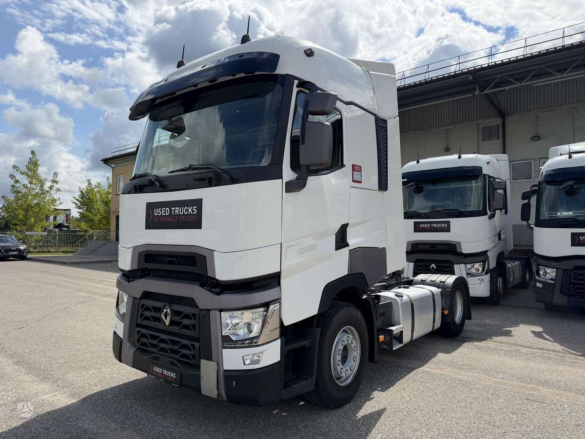 Renault T440 HIGH T4x2 E6, 2 miegamosios vietos