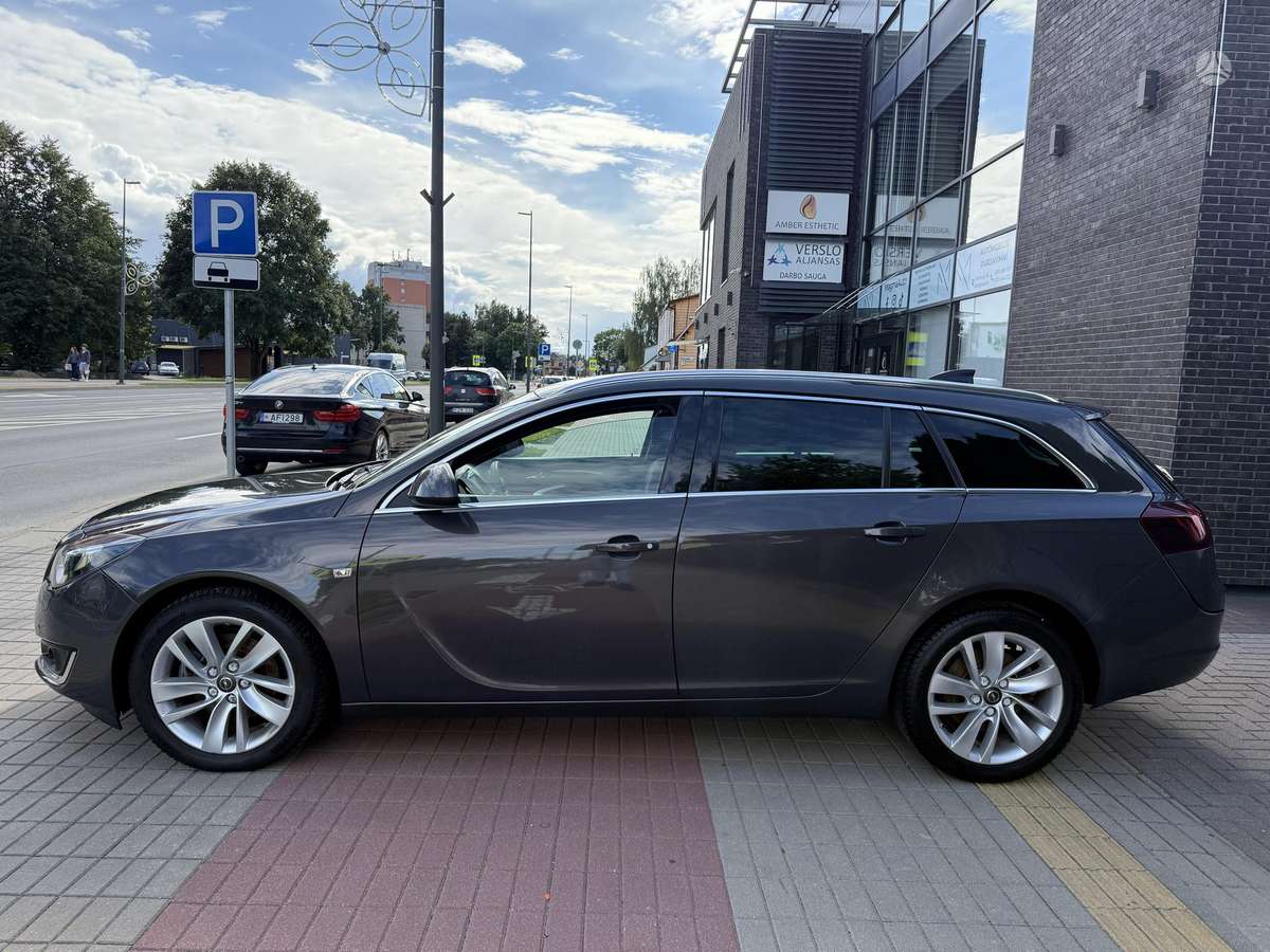 Opel Insignia, 2.0 l., Универсал