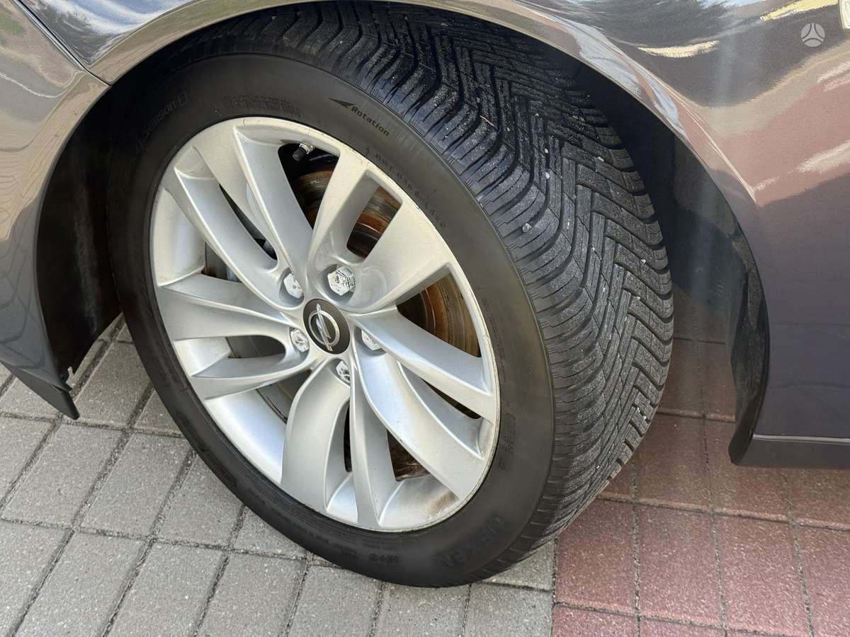 Opel Insignia, 2.0 l., wagon