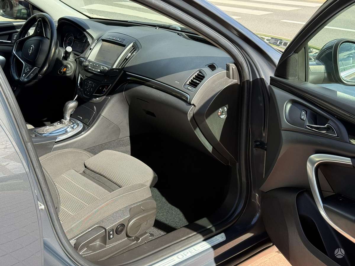 Opel Insignia, 2.0 l., Универсал