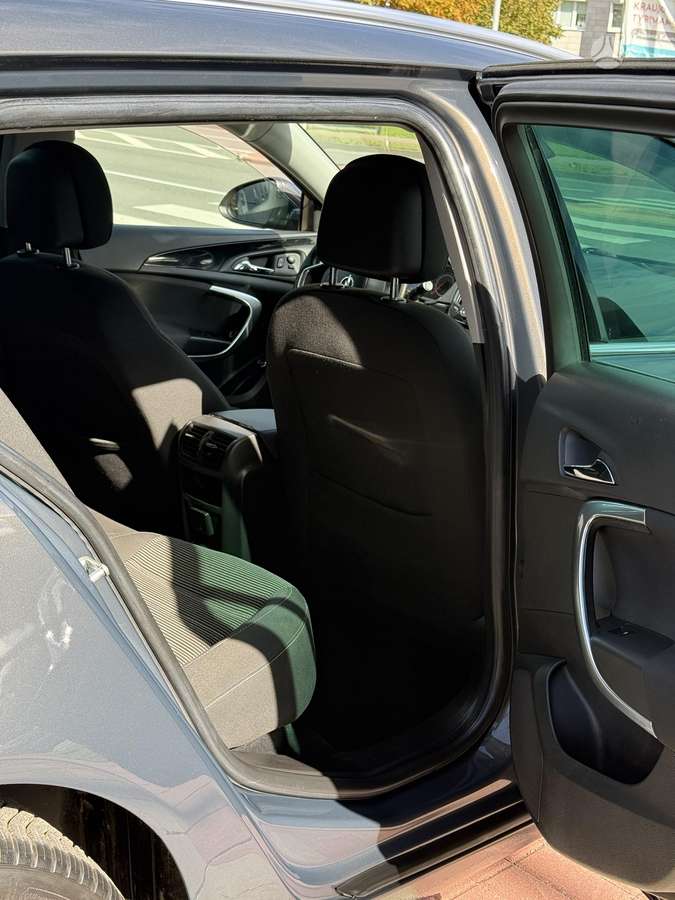 Opel Insignia, 2.0 l., Универсал