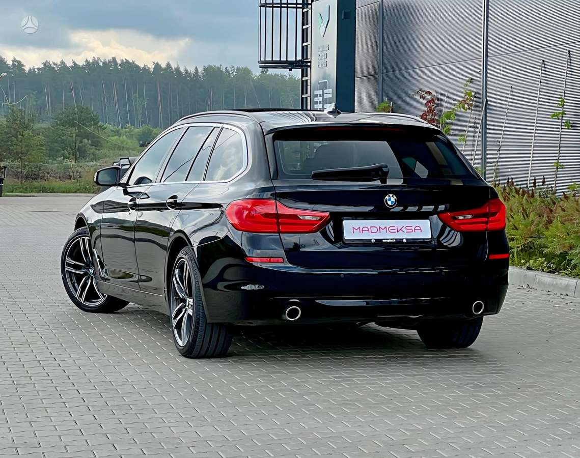 BMW 520, 2.0 l., wagon