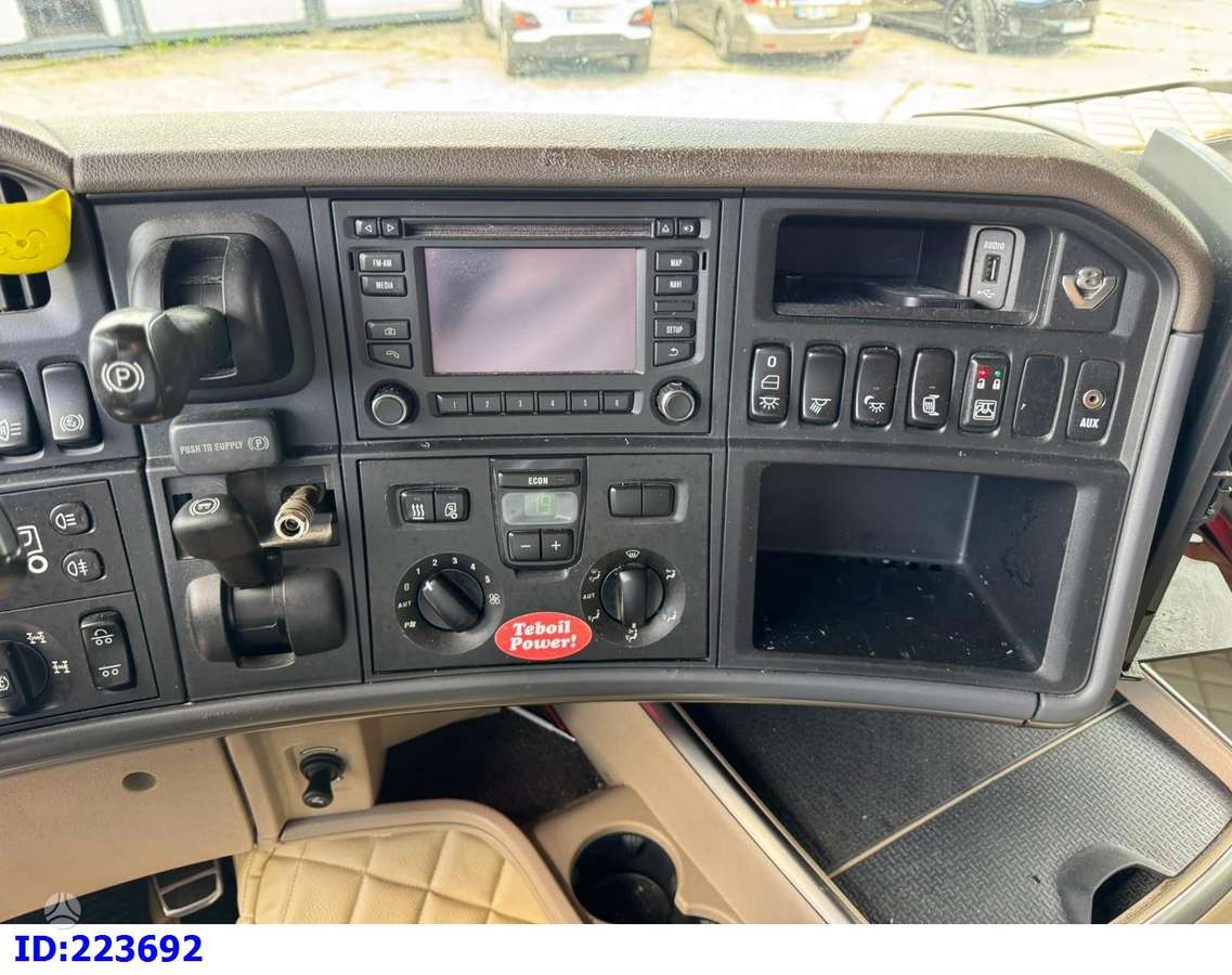 Scania R730 8x4 Steering Axle, шасси