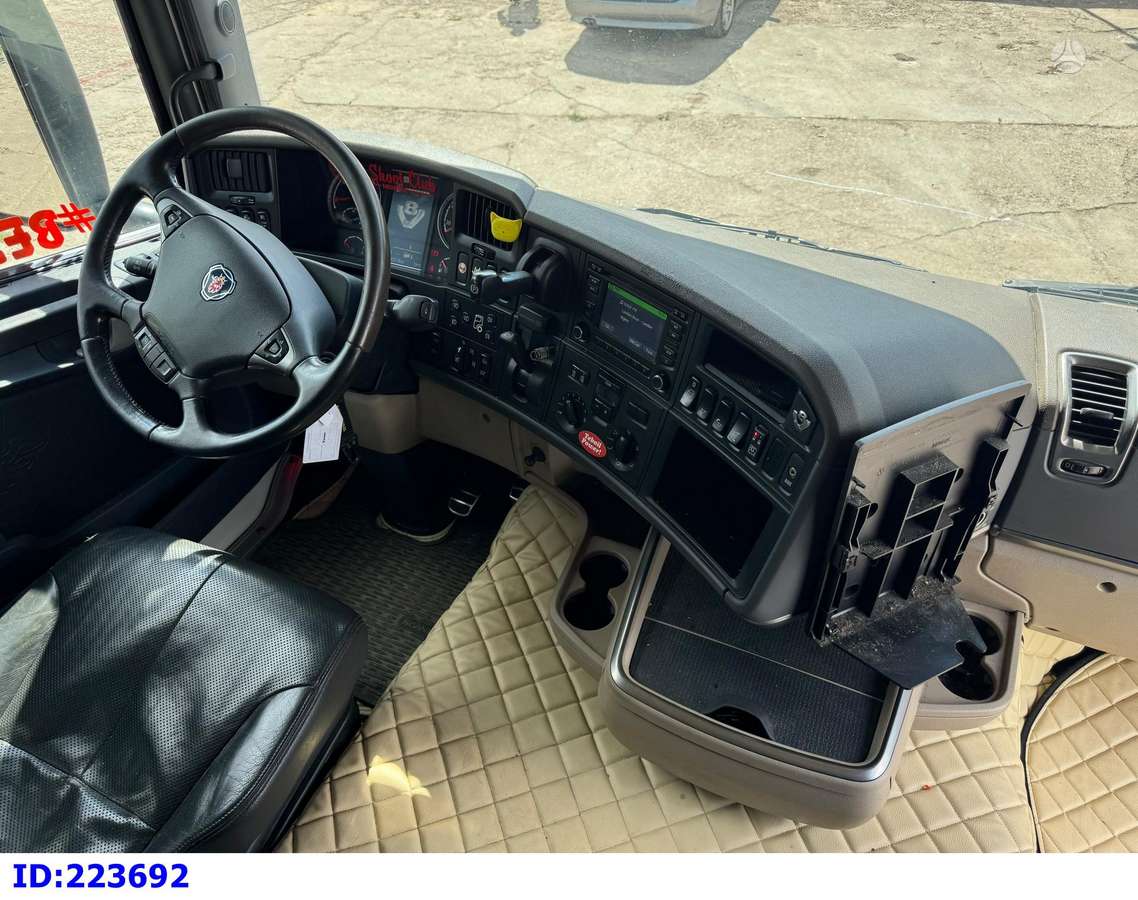 Scania R730 8x4 Steering Axle, шасси