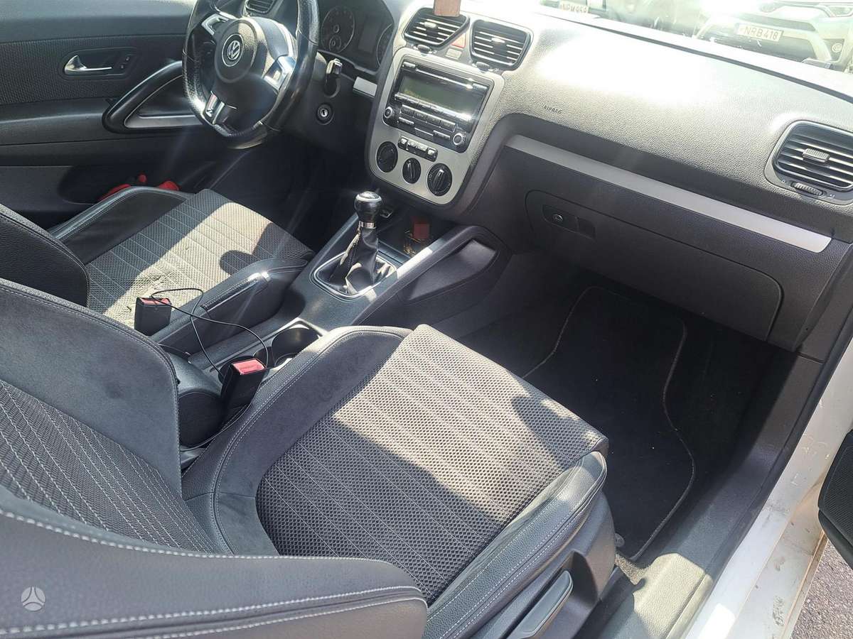 Volkswagen Scirocco, 1.4 l., hatchback