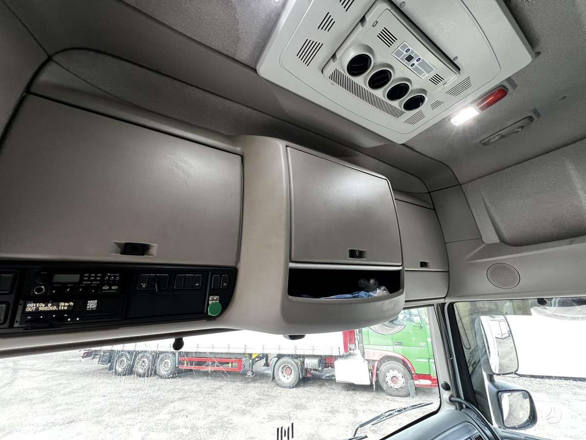 DAF XF 460 FT SSC (NEW TACHO) x2, double sleeper