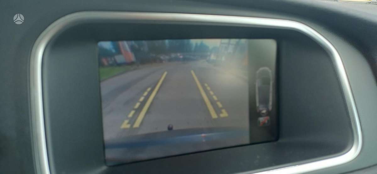 Volvo V40, 1.6 l., hatchback