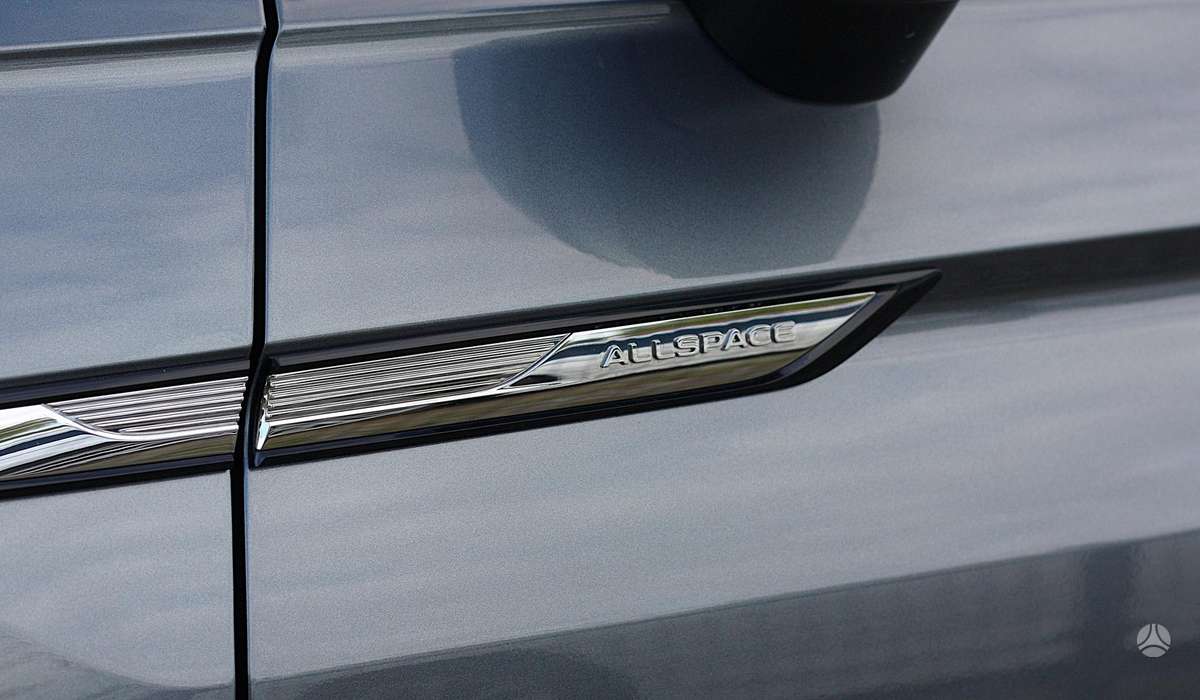 Volkswagen Tiguan Allspace - 6