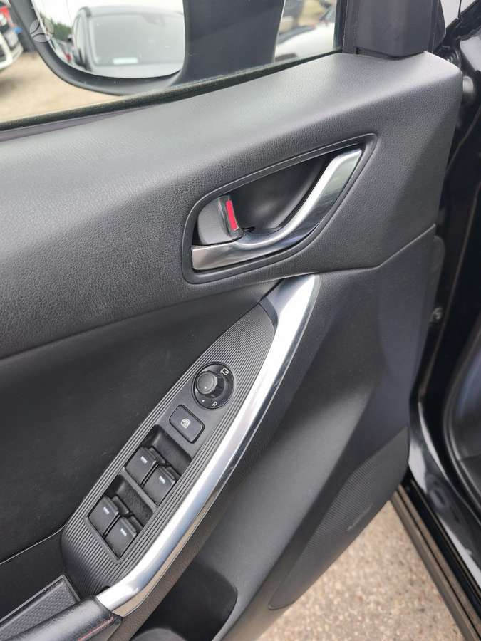 Mazda CX-5, 2.0 l., Внедорожник / Кроссовер