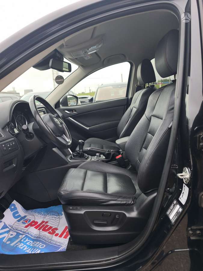 Mazda CX-5, 2.0 l., off-road / crossover