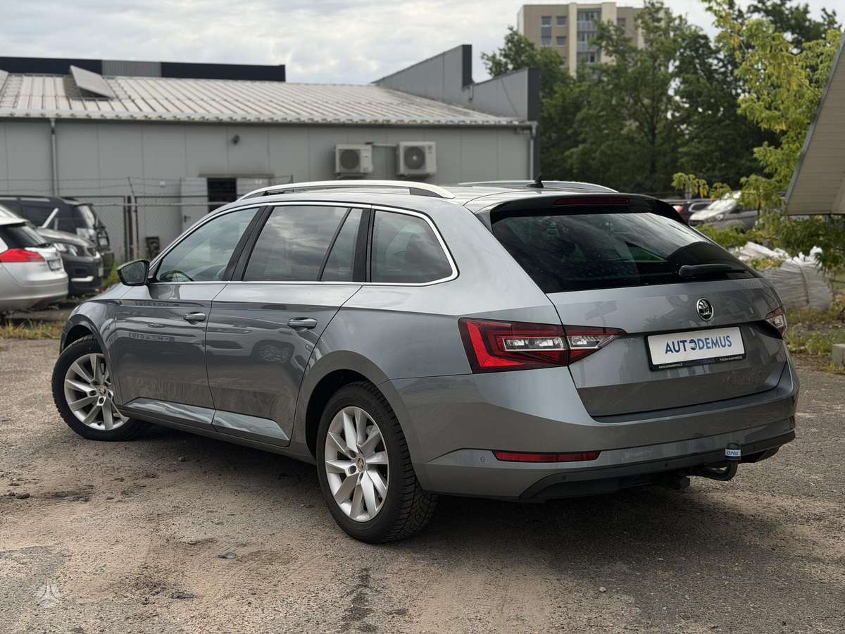 Skoda Superb, 1.6 l., Универсал