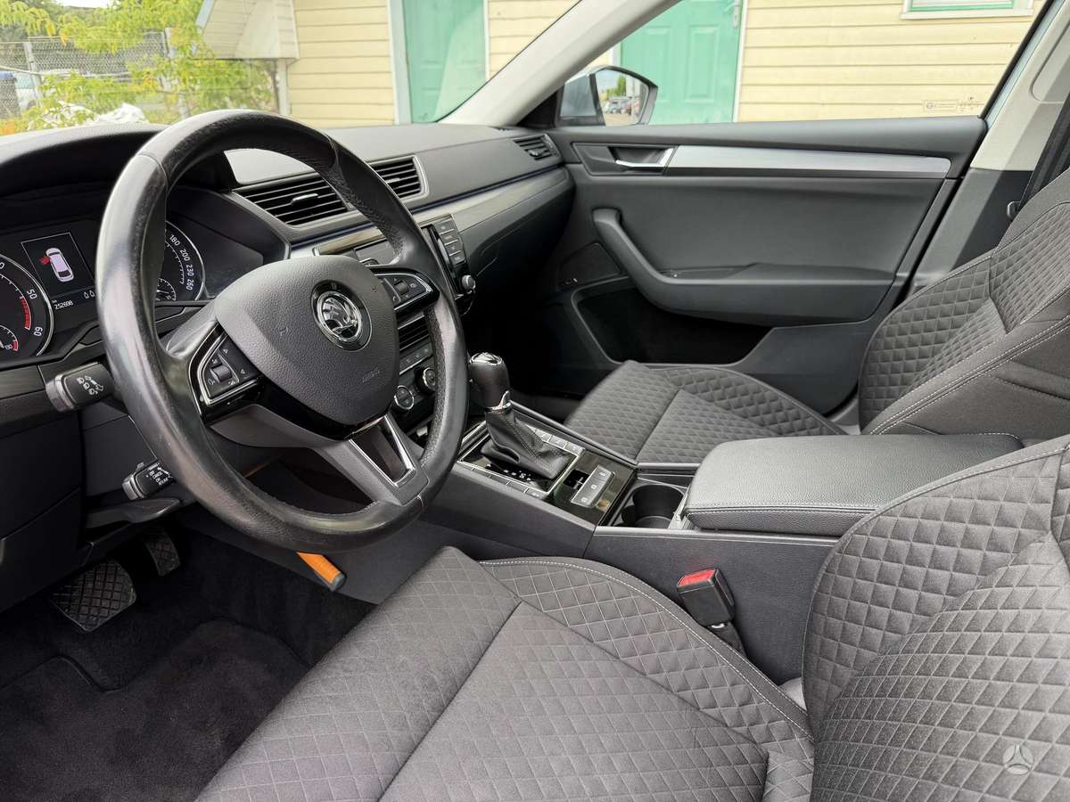 Skoda Superb, 1.6 l., Универсал