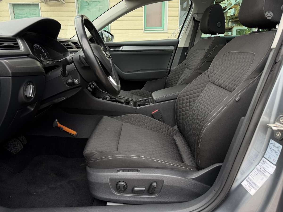 Skoda Superb, 1.6 l., Универсал
