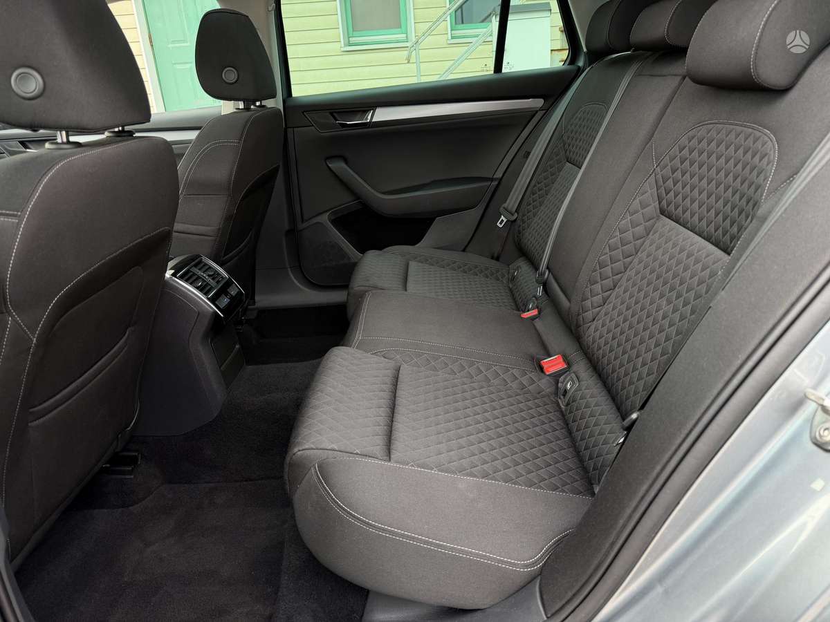 Skoda Superb, 1.6 l., Универсал