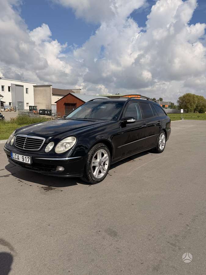 Mercedes-Benz E320, Универсал