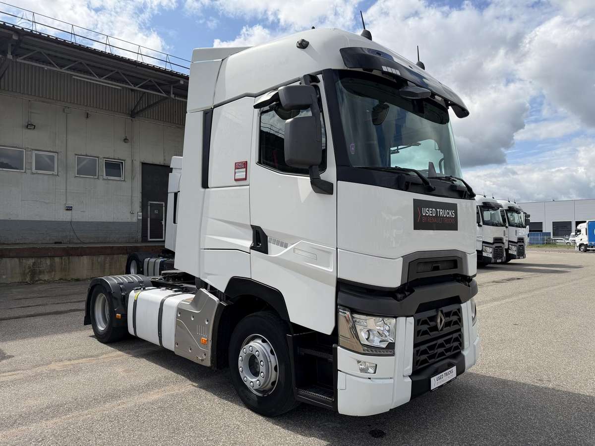 Renault T480 HIGH T4x2 E6, double sleeper
