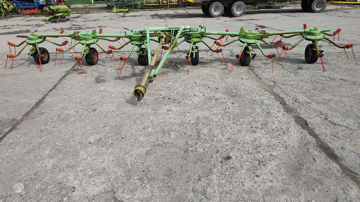 Claas VOLTO 750, tedders