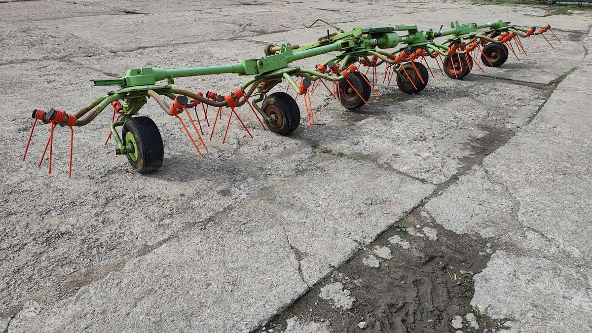 Claas VOLTO 750, tedders