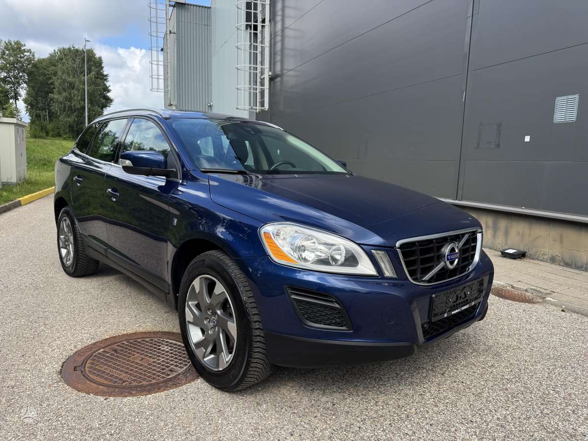 Volvo XC60 - 2