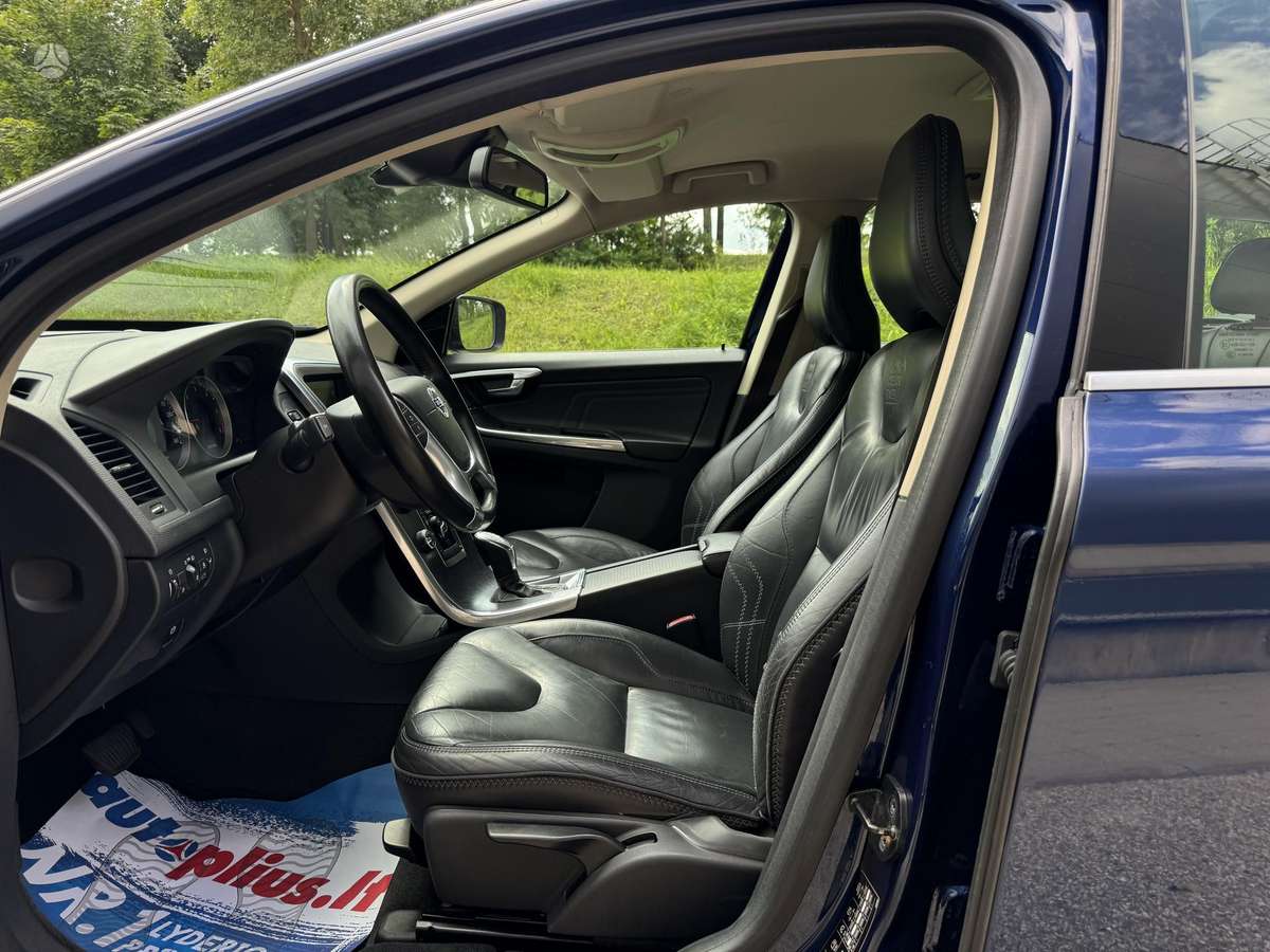 Volvo XC60 - 6