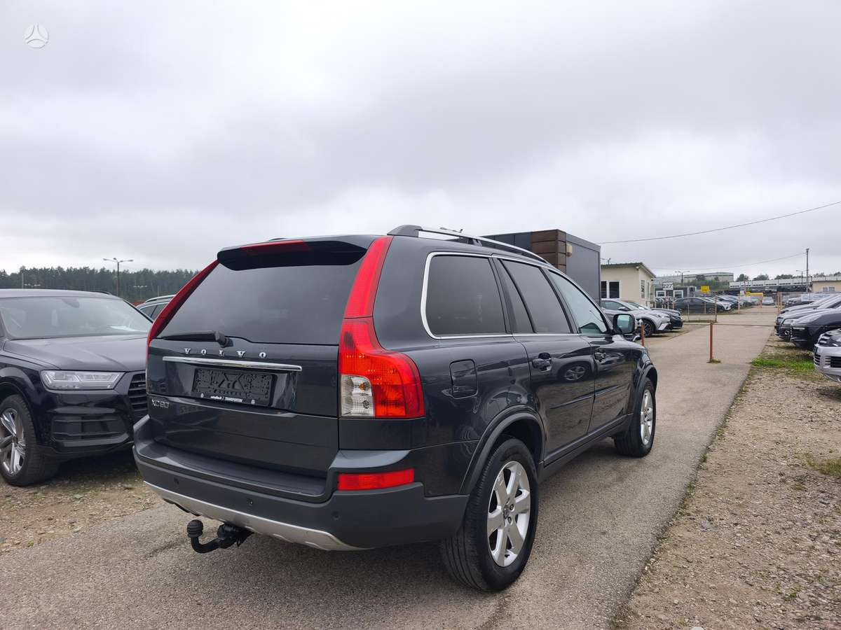 Volvo XC90 - 4