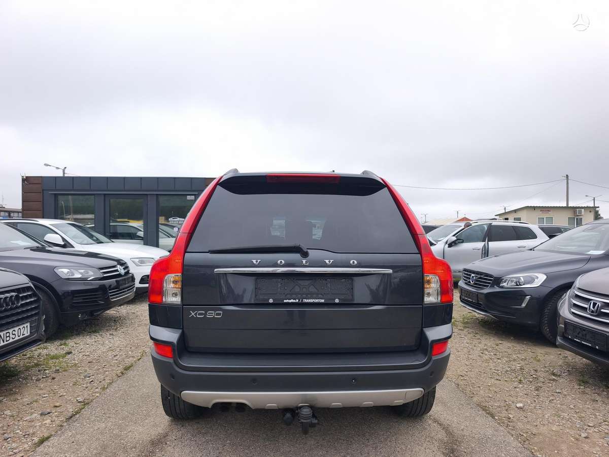 Volvo XC90 - 5