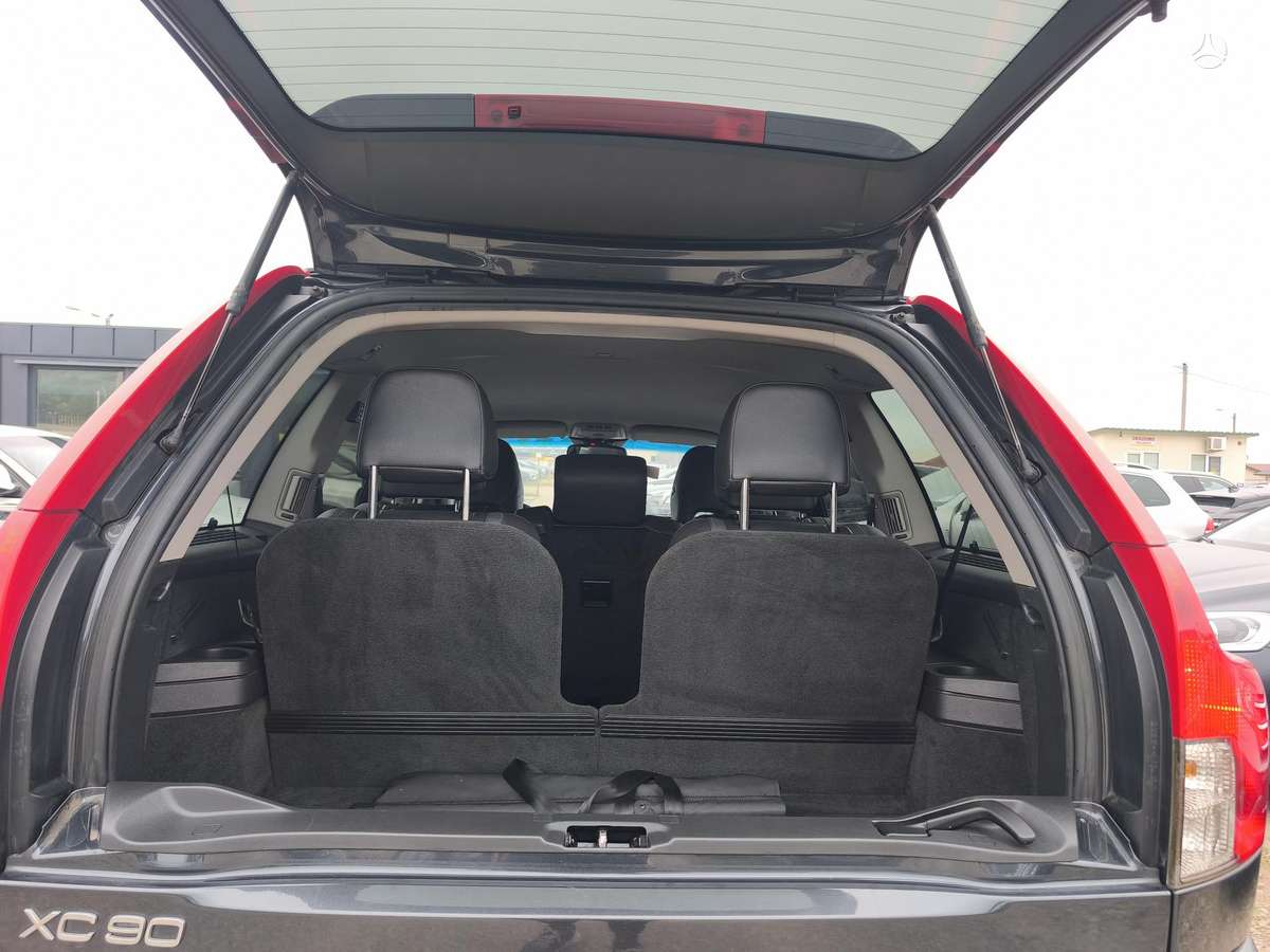 Volvo XC90 - 7