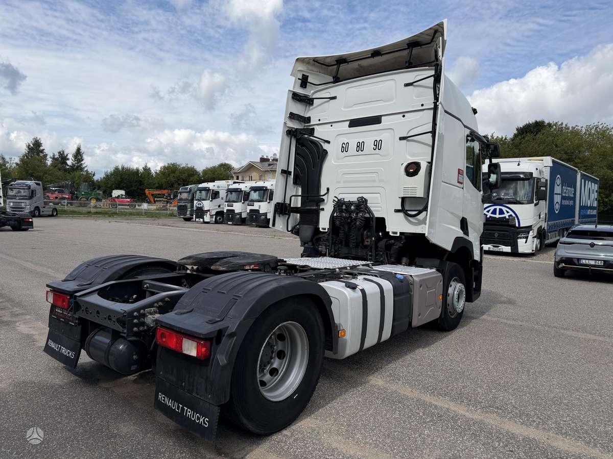 Renault T460 SLEEPER T4x2 E6, 2 miegamosios vietos