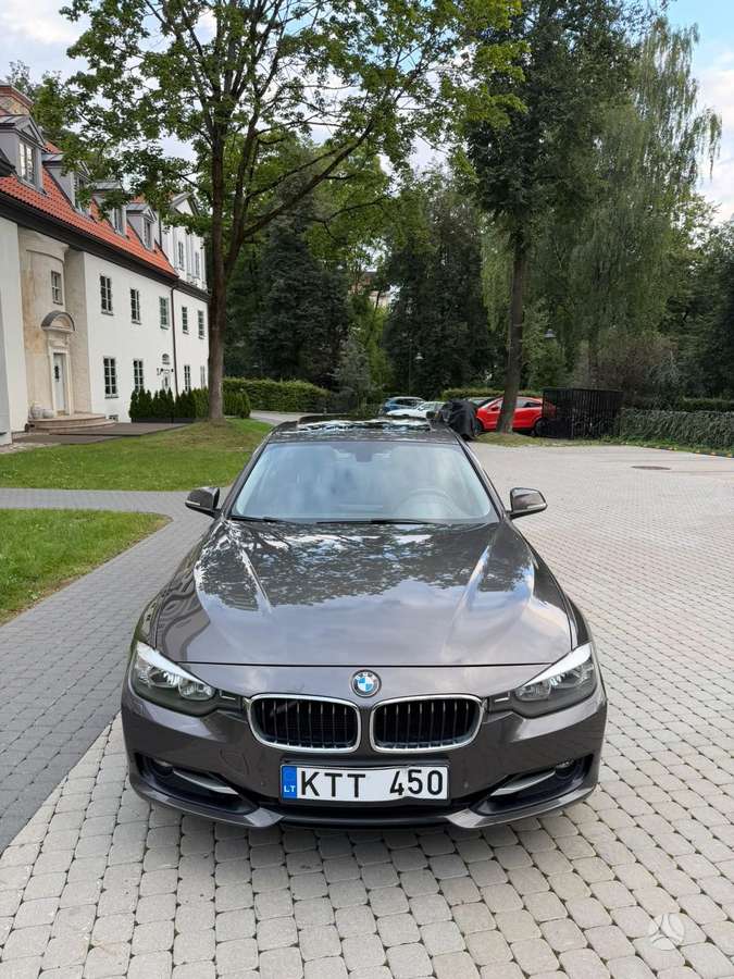 BMW 328, 2.0 l., Седан