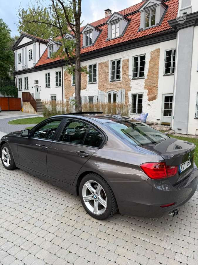 BMW 328, 2.0 l., Седан