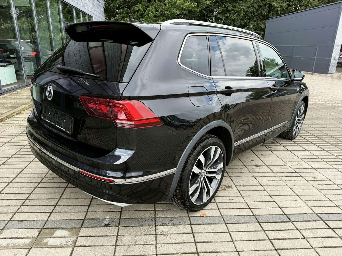 Volkswagen Tiguan Allspace - 3