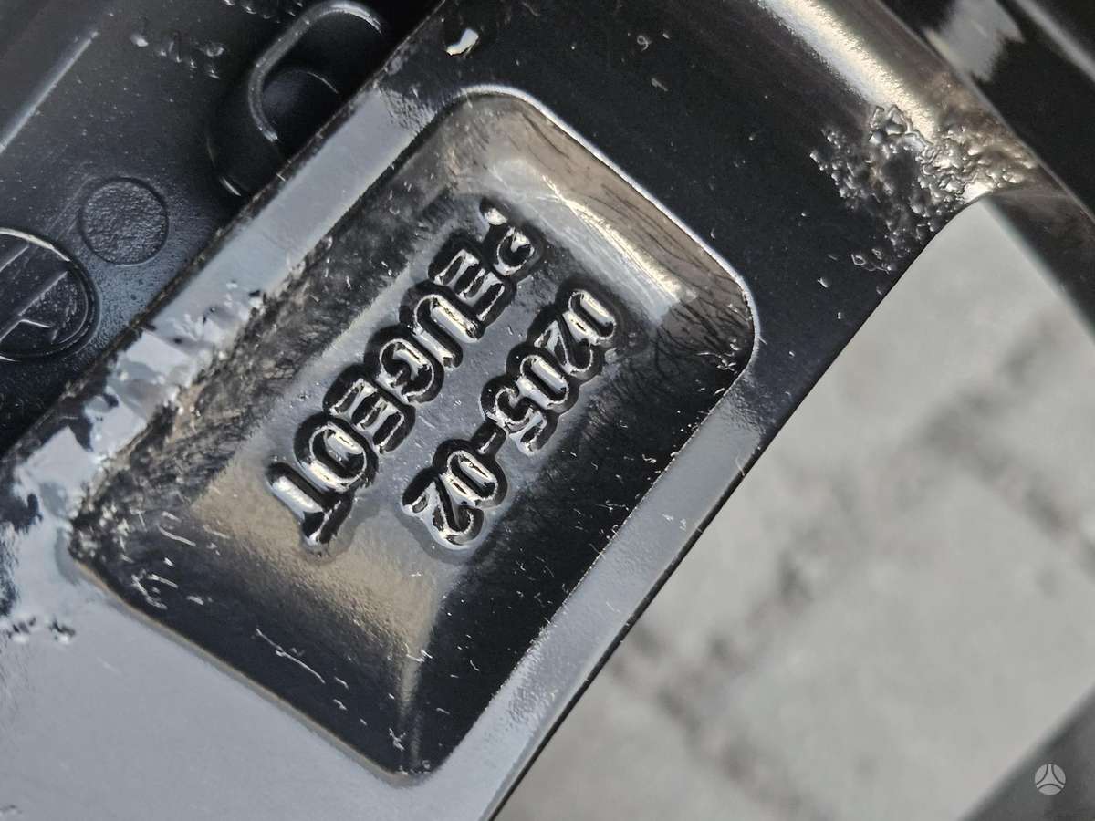 Peugeot 2008, легкосплавные , R18