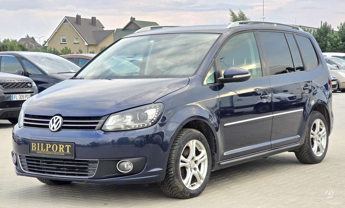 Volkswagen Touran - 1