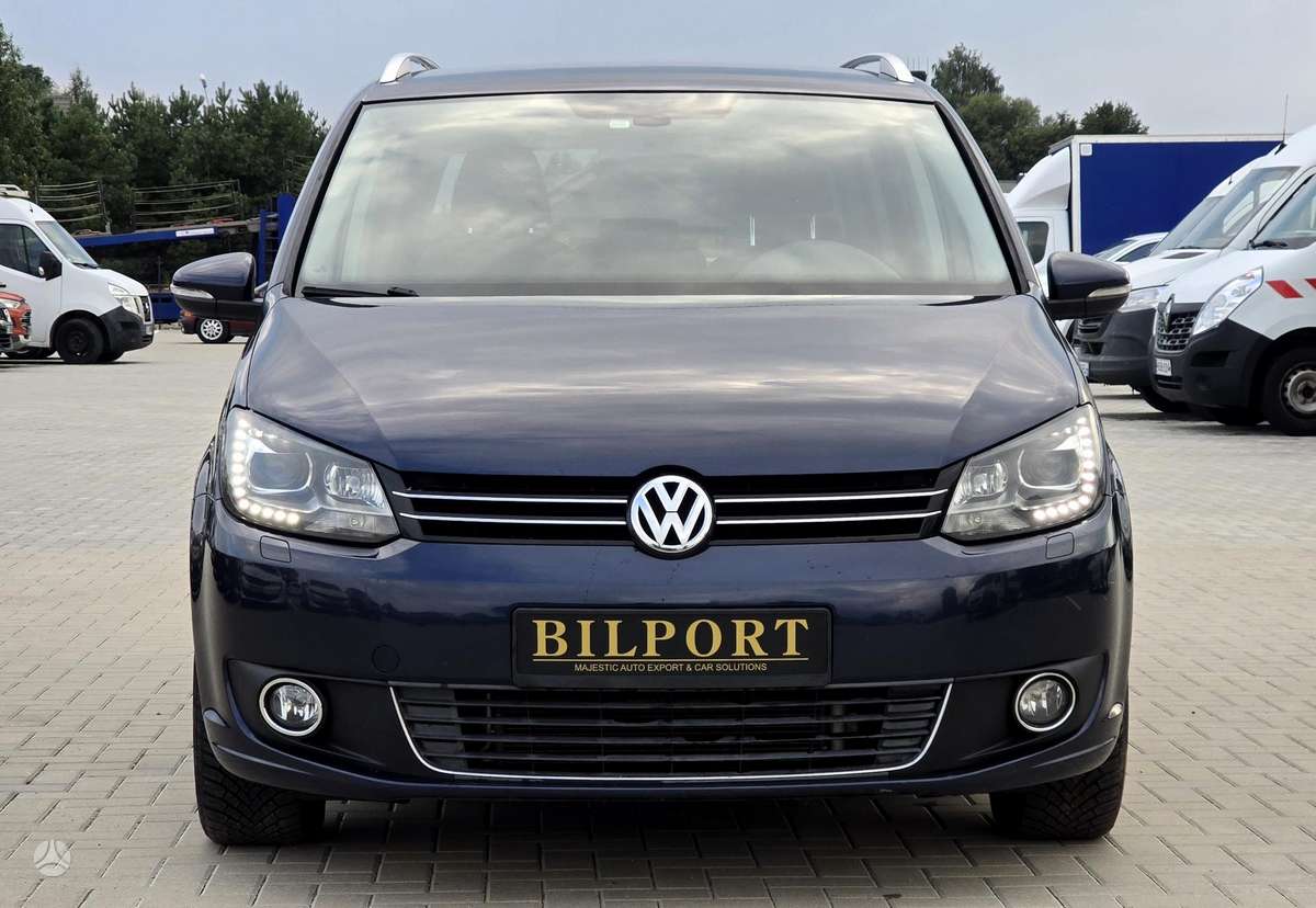 Volkswagen Touran - 3