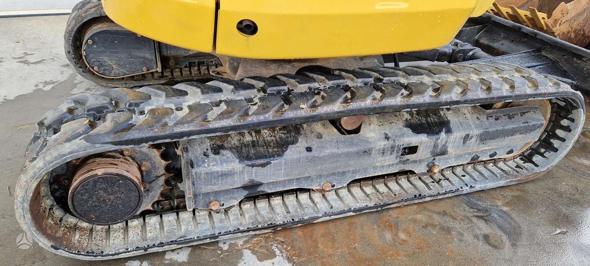 Caterpillar 302.7, mini ekskavatori