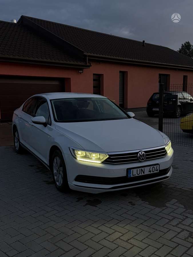Volkswagen Passat - 7