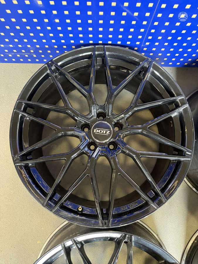 Dotz, light alloy, R20