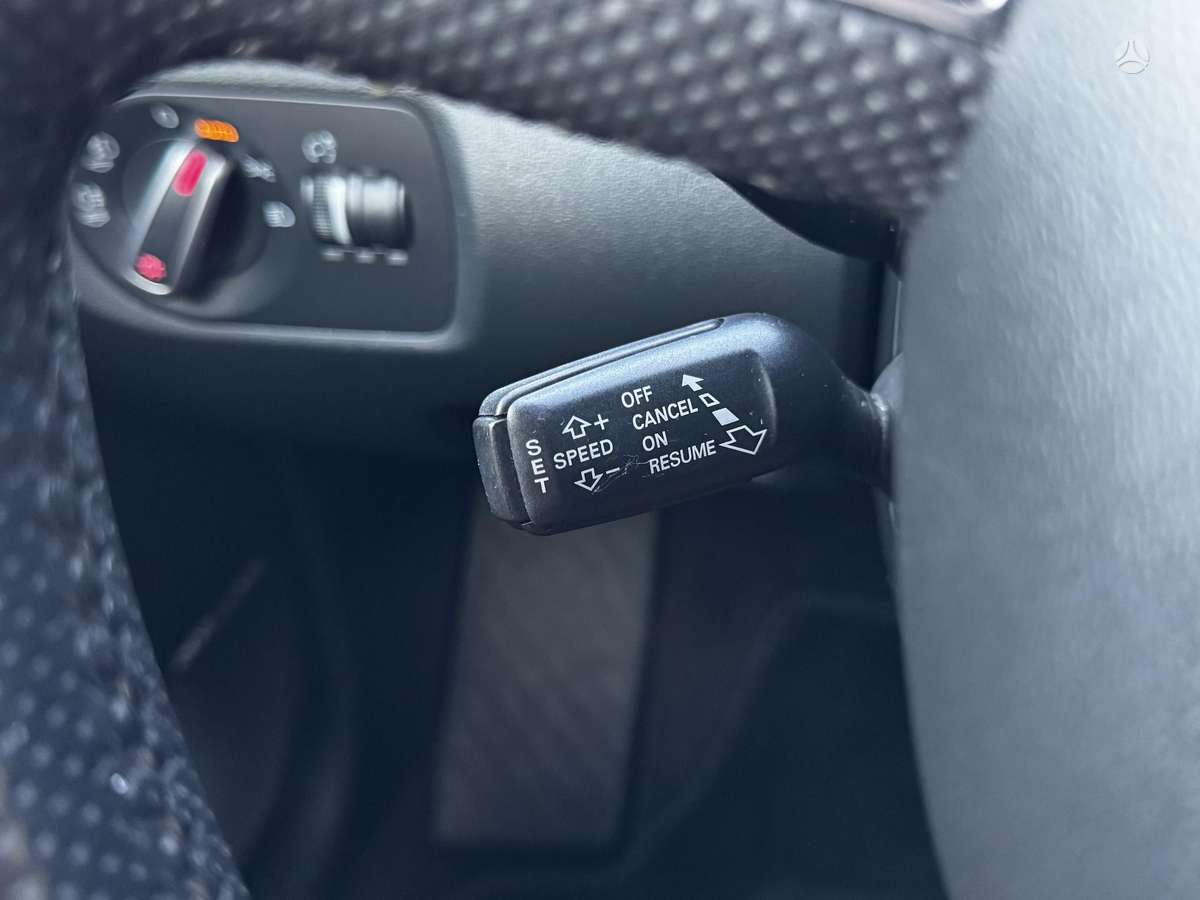 Audi A3, 1.6 l., Хэтчбек