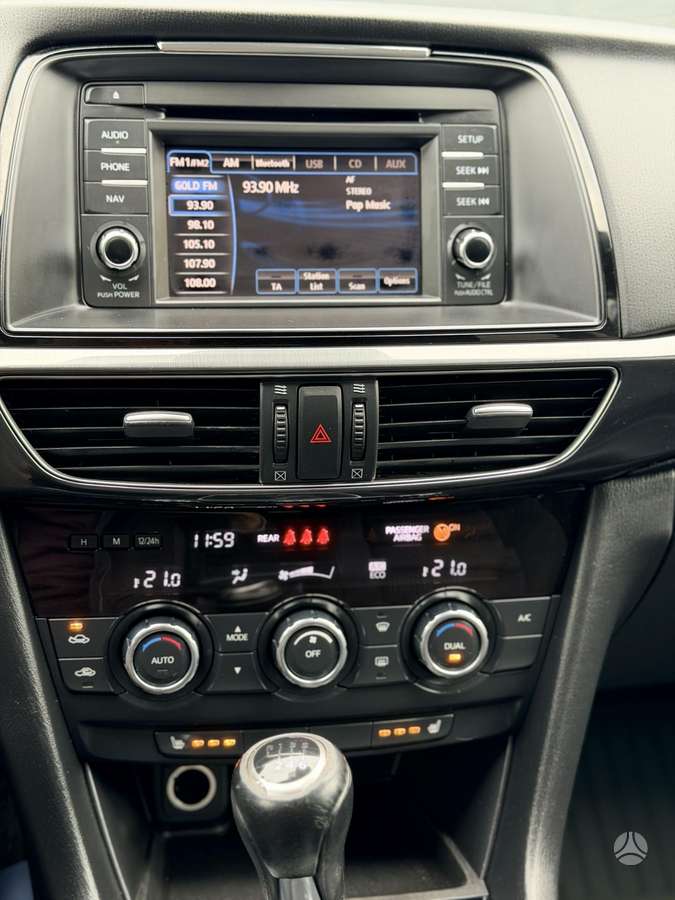 Mazda 6, 2.2 l., universalas