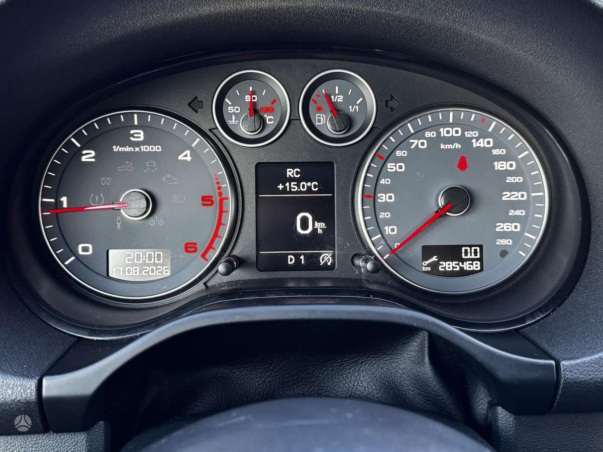 Audi A3, 1.6 l., Хэтчбек
