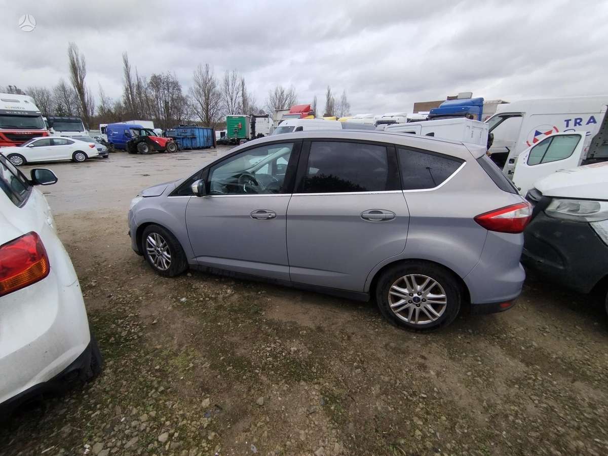 Ford C-MAX dalimis